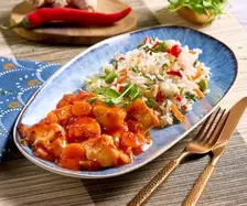 Kip in zoetzure saus met rijst