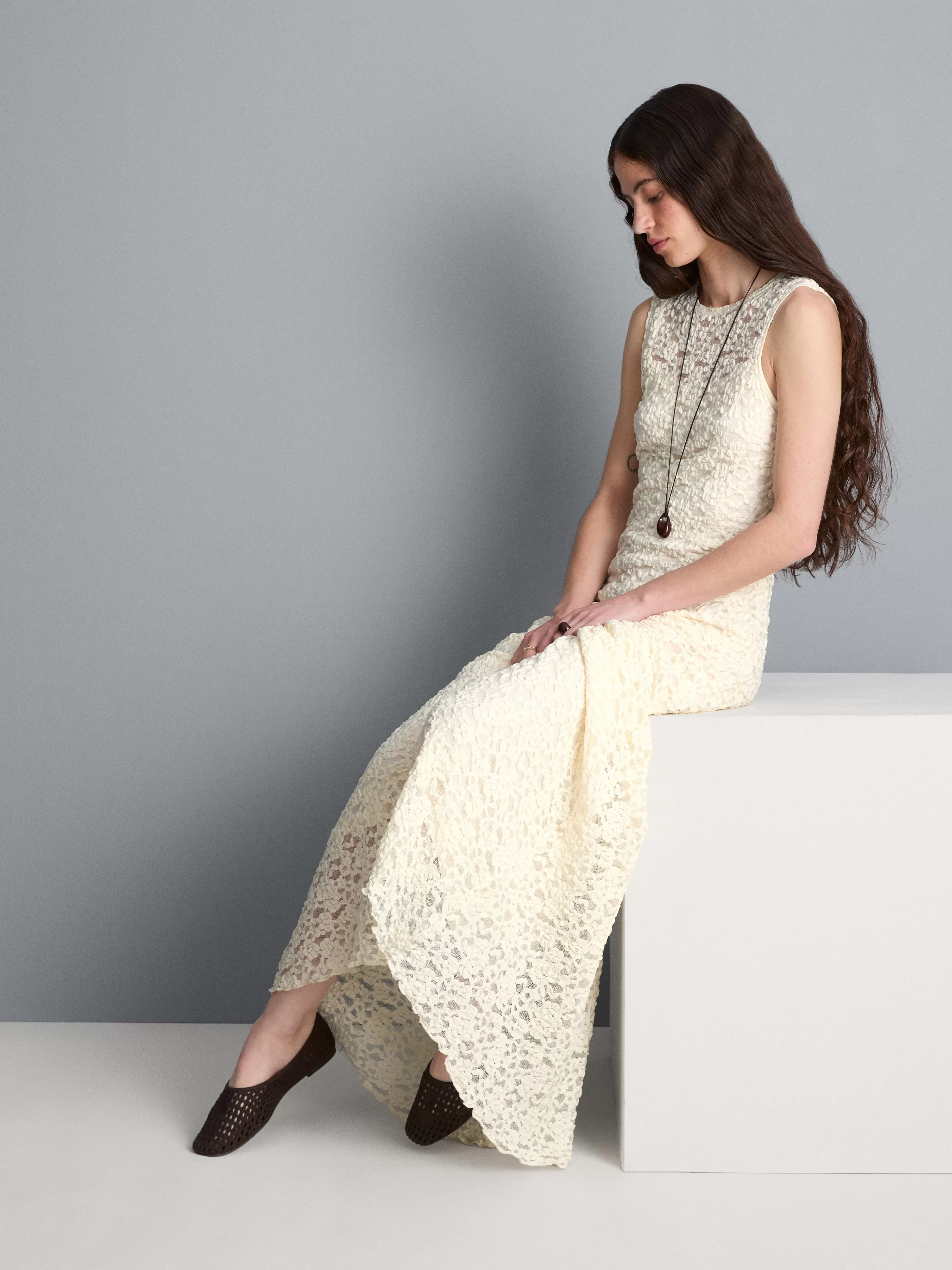 Robe longue en dentelle stretch