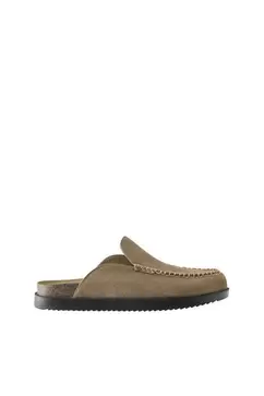 Sabots en cuir