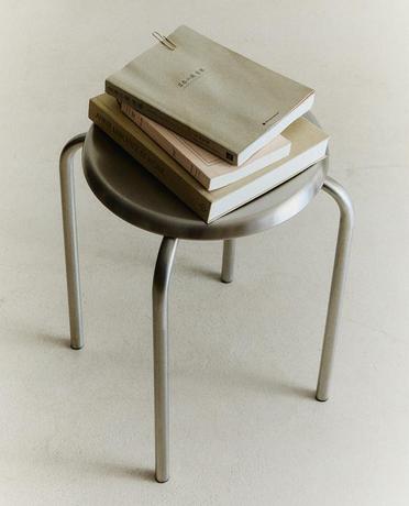 STAINLESS STEEL STOOL