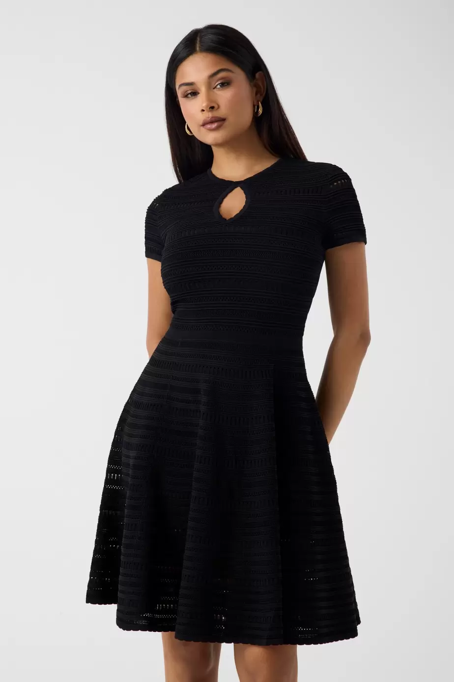 Ajuste y flare mini dress