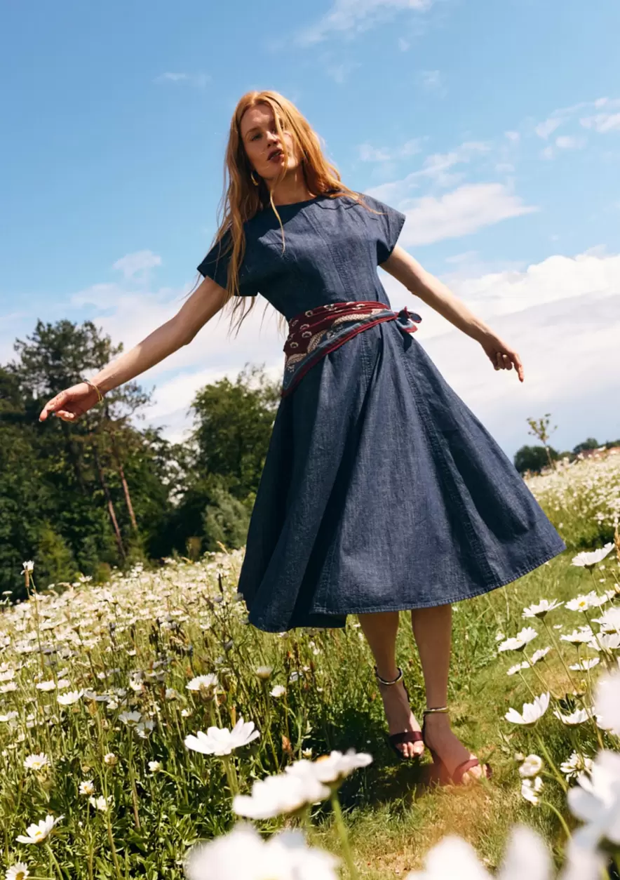 Robe évasée midi