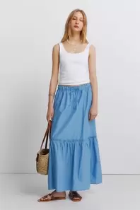 Falda midi volantes