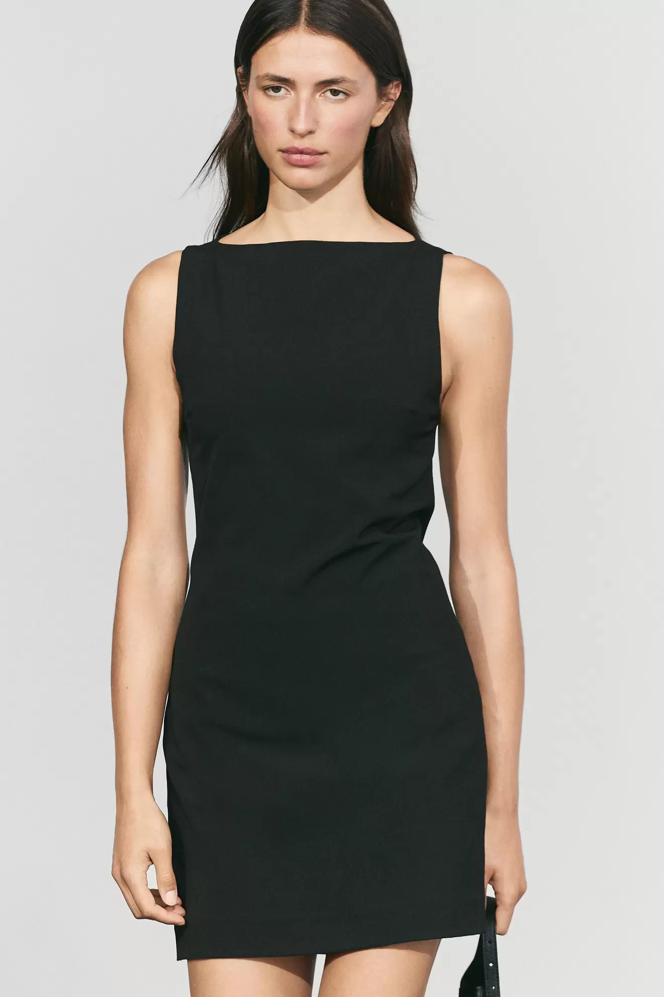 Robe courte col bateau