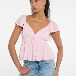 Frilled blouse