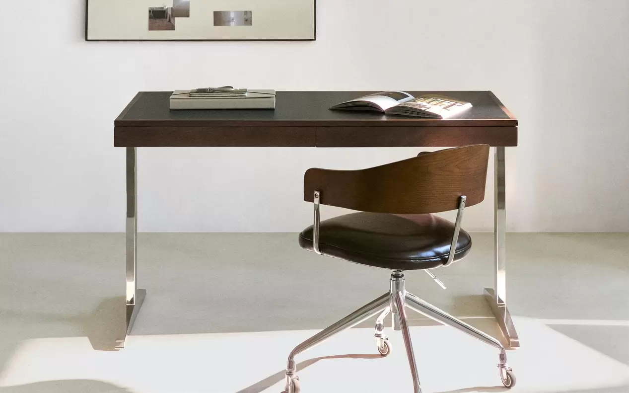 WOODEN DESK WITH METAL LEGS OFFICE CHAIR WITH WHEELS