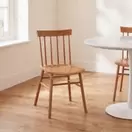 Laureen - Chaise bistrot à barreaux en bois d'hévéa massif