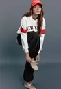 Leren sneakerina met strik