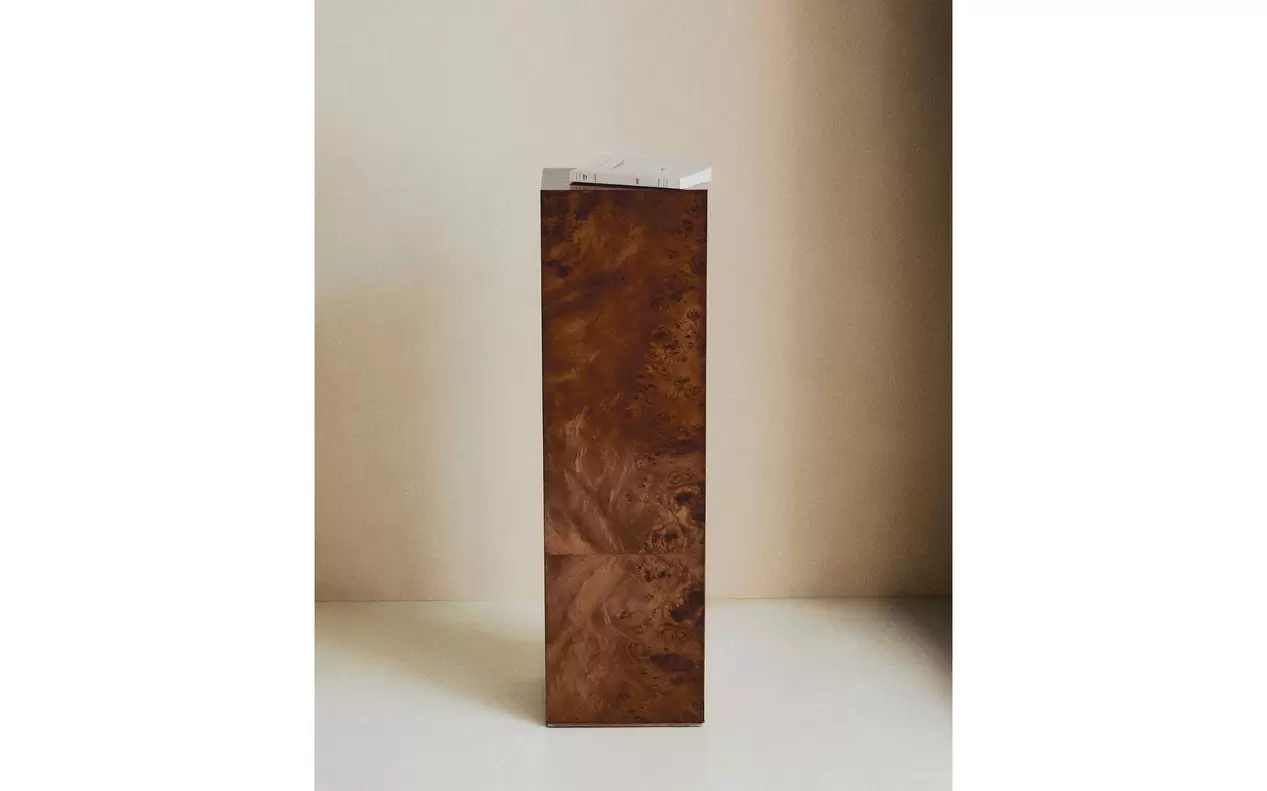 BURR WOOD PEDESTAL