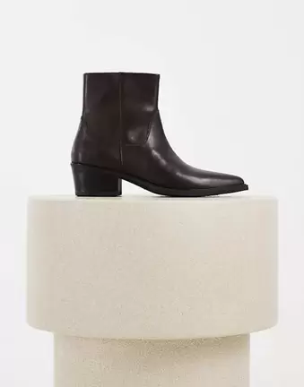 Vagabond Shoemakers Kelsey leather western ankle boots in chocolate