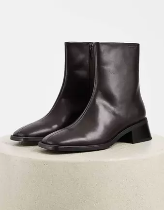 Vagabond Shoemakers Shoemakers Blanca leather square toe ankle boots in brown