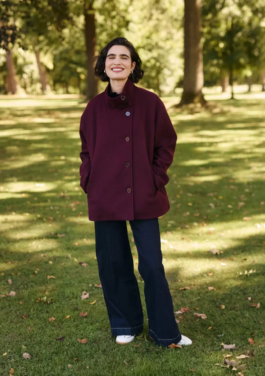 Manteau court col montant