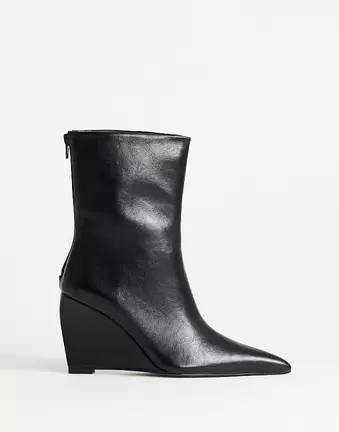 Topshop Kendrick sculpted wedge ankle boot in black