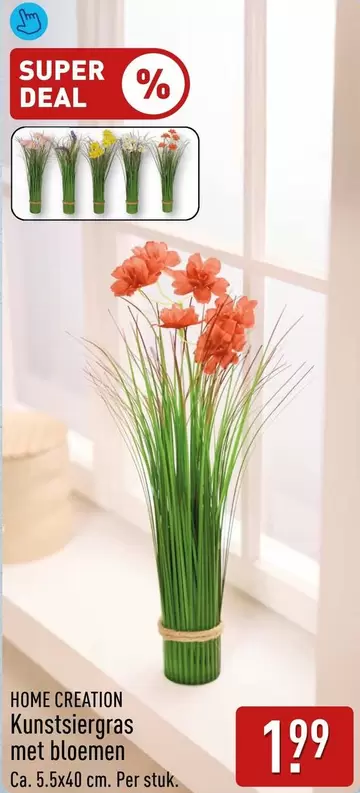 Kunstsiergras met bloemen