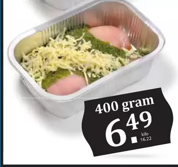 Chicken with cheese and pesto