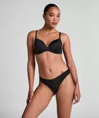 Invisible string Stripe mesh