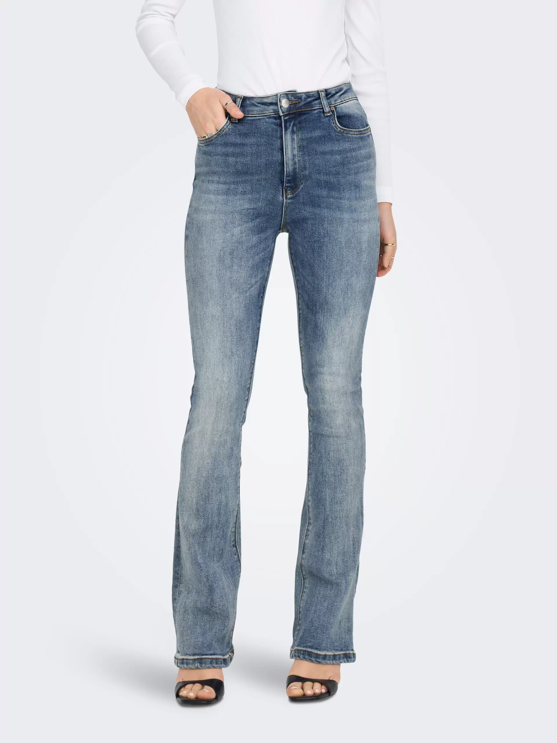 ONLMILA High waist Flared fit Jeans