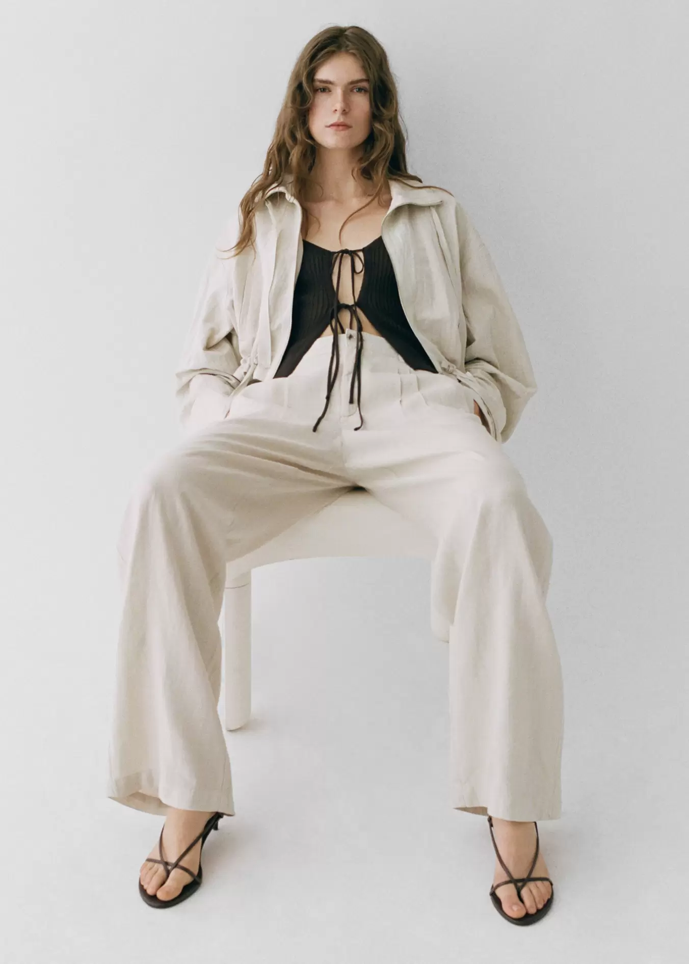 Linnen broek met carey knoop