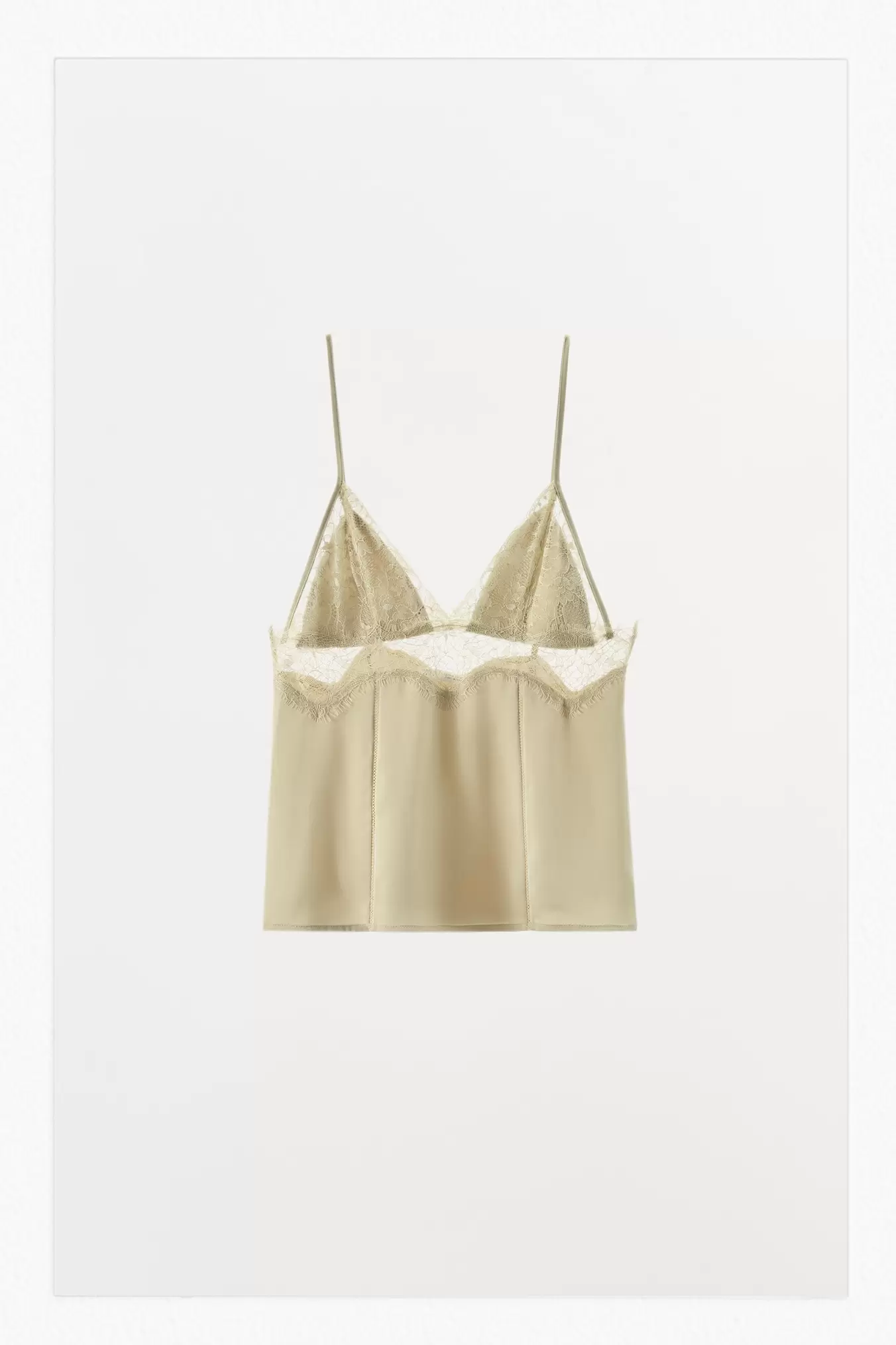 SATIJNEN TOP MET KANT LIMITED EDITION