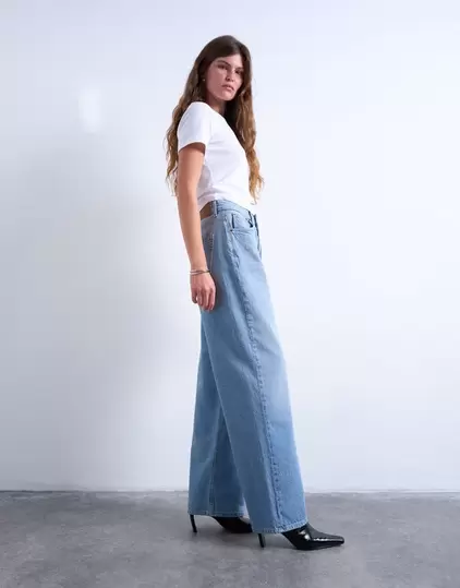 Straight Fit Jeans