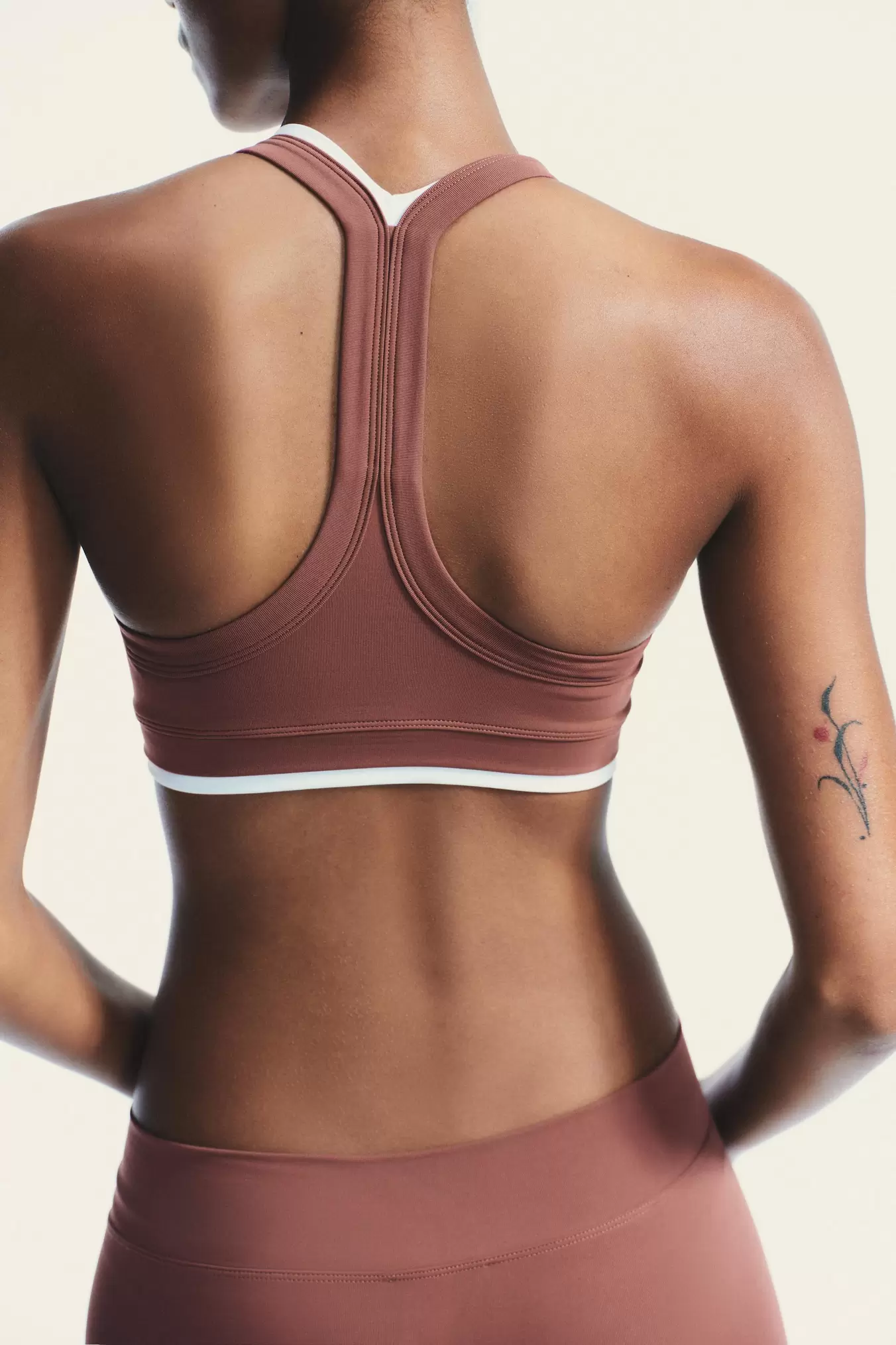 SPORTTOP MET DUBBEL EFFECT