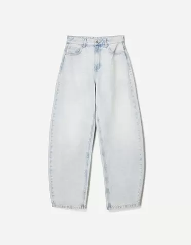 Wide leg barrel jeans