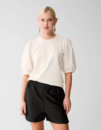 Embroidery Top Gebroken Wit