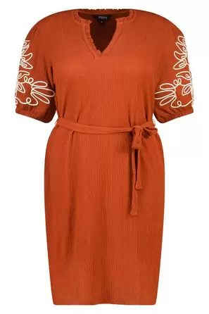 Jurk met details op de mouwen