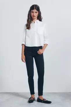 Push-up jeans