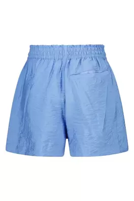 Nomi JR short