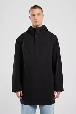 Regenjas Jones