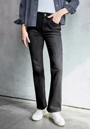 Bootcut jeans
