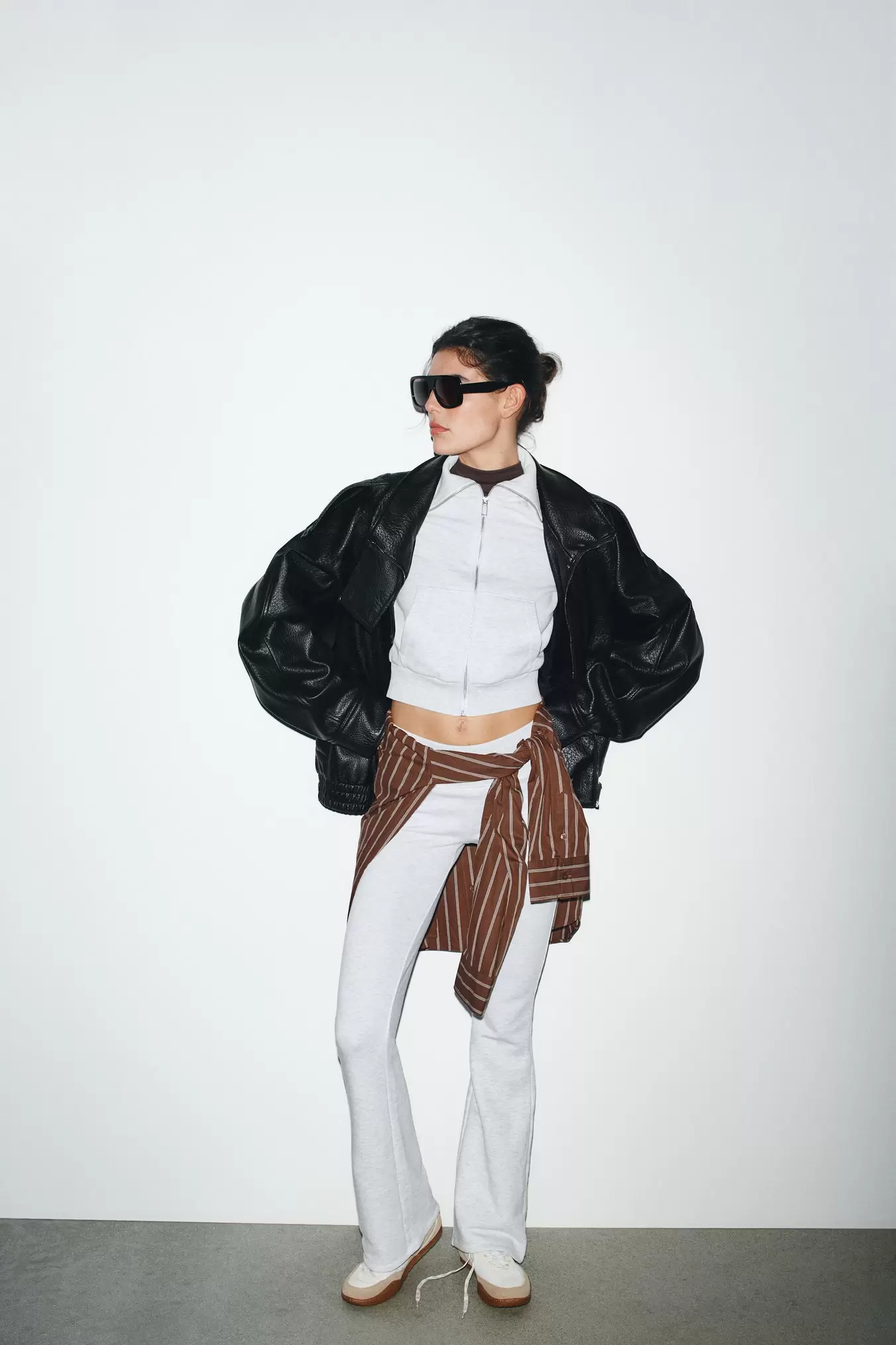 FLARE BROEK VAN SWEATSTOF