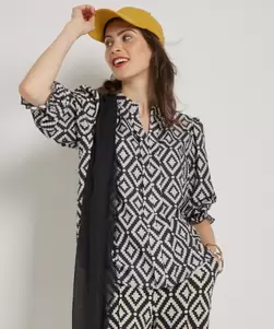 blouse met all-over print