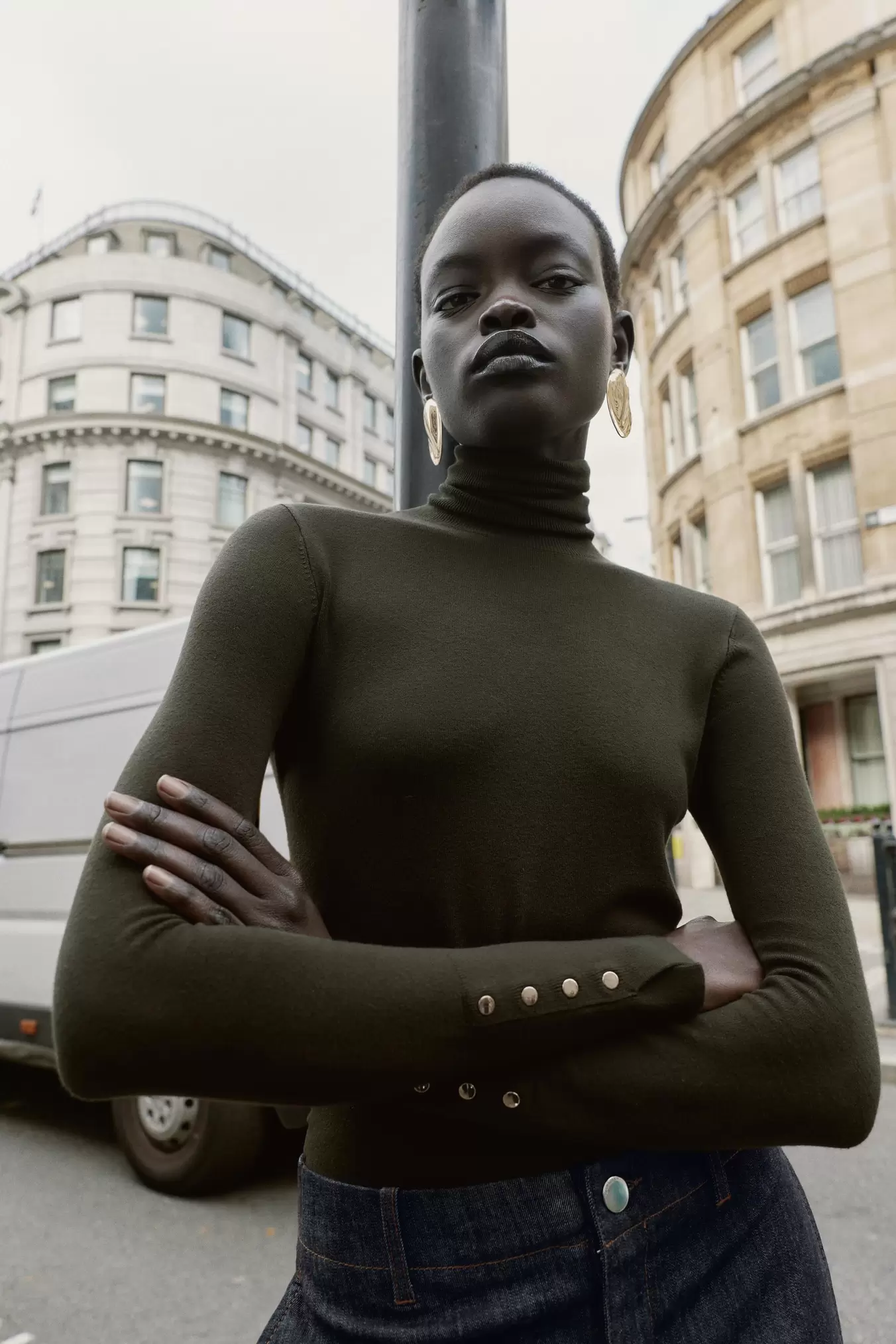 BASIC EFFEN TRICOT TRUI