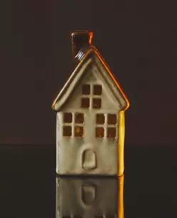 KERSTVERSIERING PORSELEINEN HUISJE MET LICHT