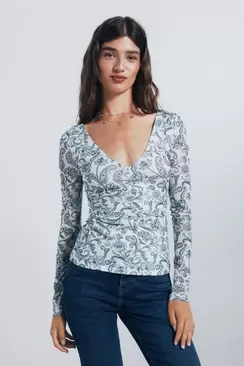 Chiffon t-shirt with printed gathered neckline