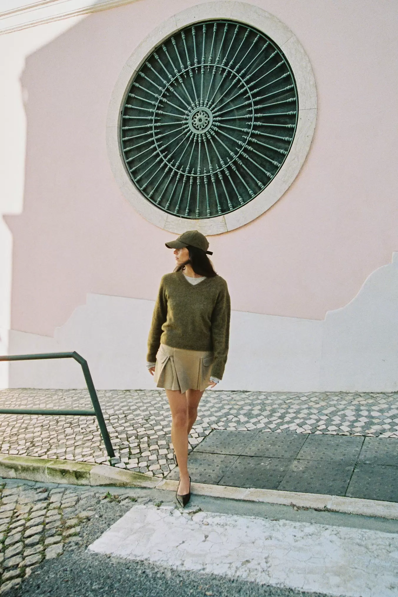 TRICOT TRUI MET GEBORSTELD EFFECT