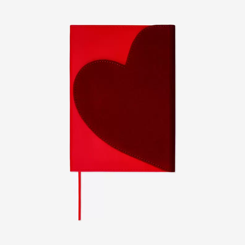 Hart notitieboekje met magnetische sluiting
