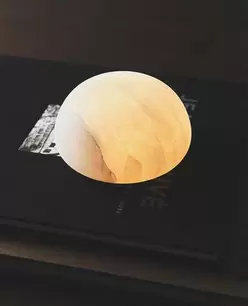 RONDE ALBASTEN TAFELLAMP