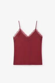 Donkerrood singlet met kant