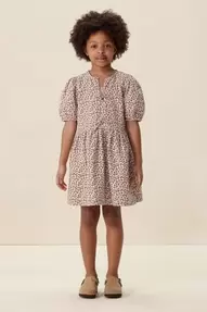 Lichtroze jurk met leopard print