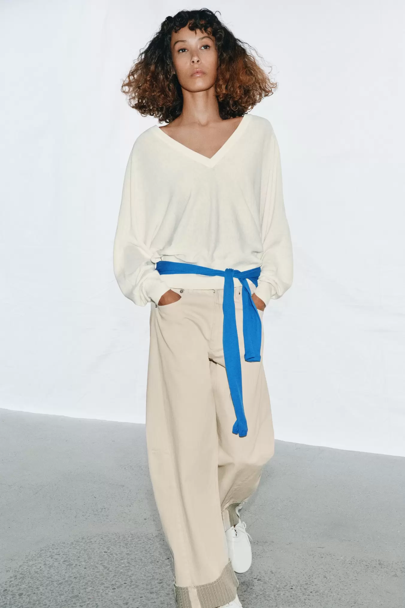 TRICOT TRUI MET V-HALS