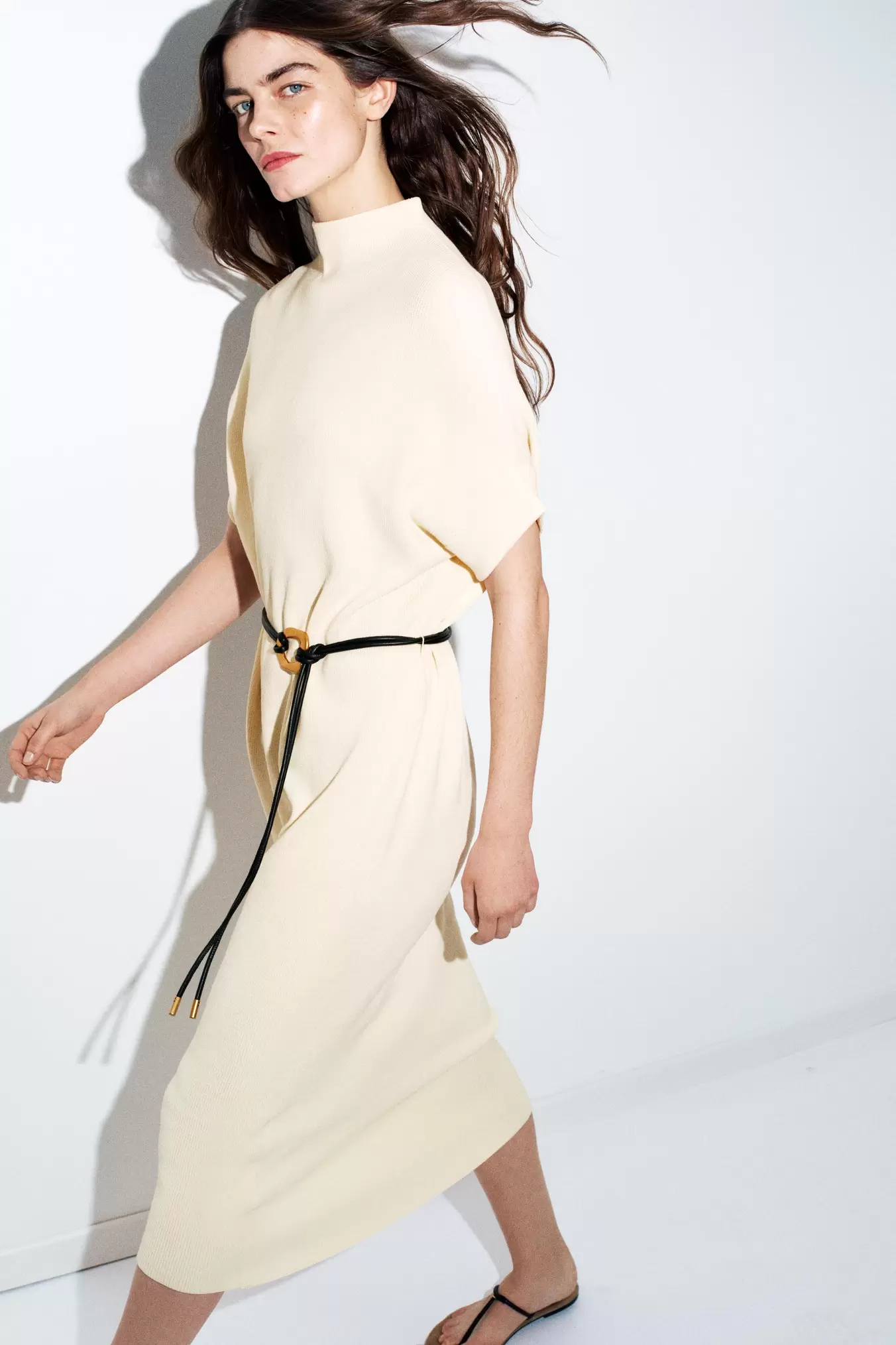 TRICOT JURK MET CEINTUUR