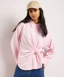 Blouse met knoopdetail