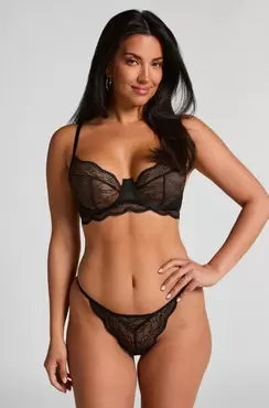 String Isabelle Zwart