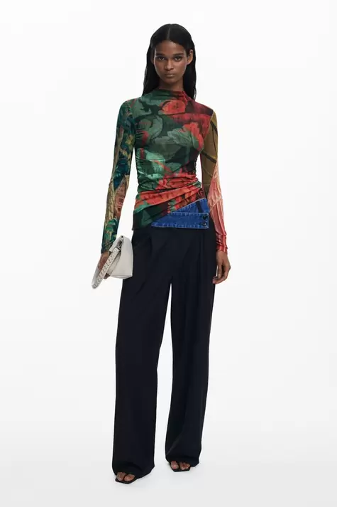 Trui ontworpen door Mr. Christian Lacroix