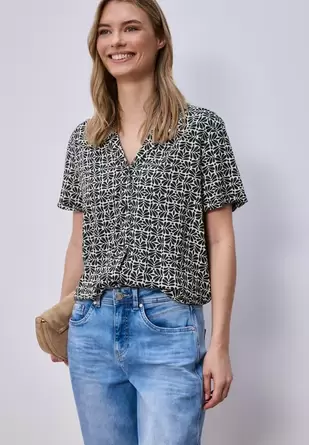 Blouse met korte mouwen en bowlingkraag