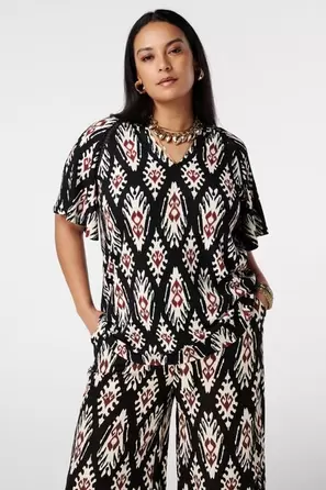 Top met vlindermouwen