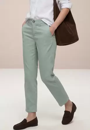 Slim Legs chino's van lyocellmix